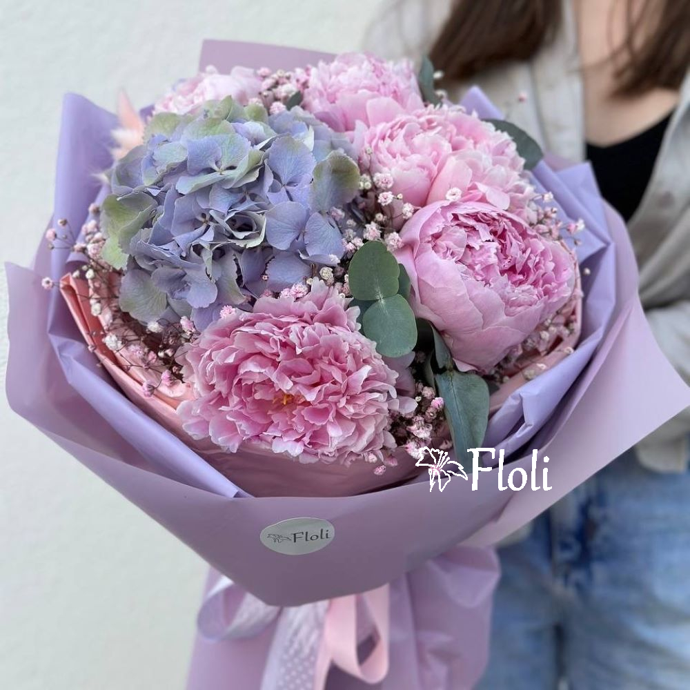 Bukiet peonii na urodziny