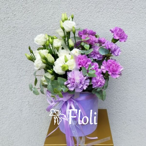 Kwiaty w pudełku, flowerbox, kwiaty na urodziny