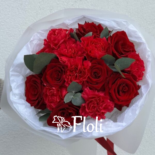 Bukiet na Walentynki Bukiet róż i goździków