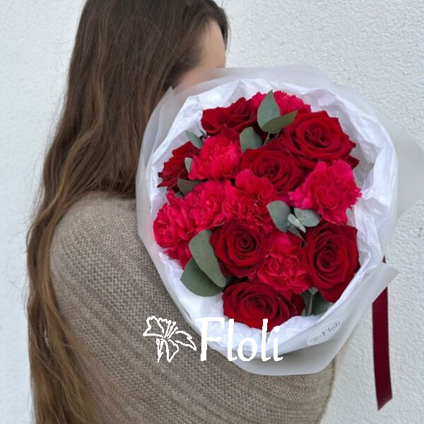 Bukiet na Walentynki Bukiet róż i goździków