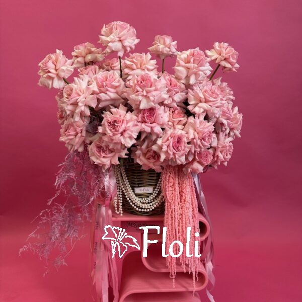 Kosz róż, róże w koszu, Róże na Walentynki