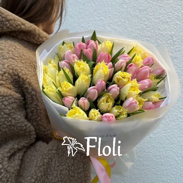 Bukiet tulipanów, kwiaty na dzień kobiet , tulipany na dzień kobiet