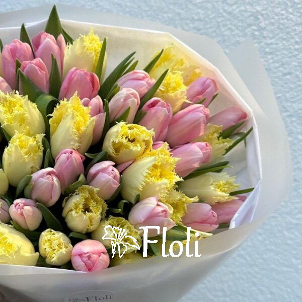 Bukiet tulipanów, kwiaty na dzień kobiet , tulipany na dzień kobiet